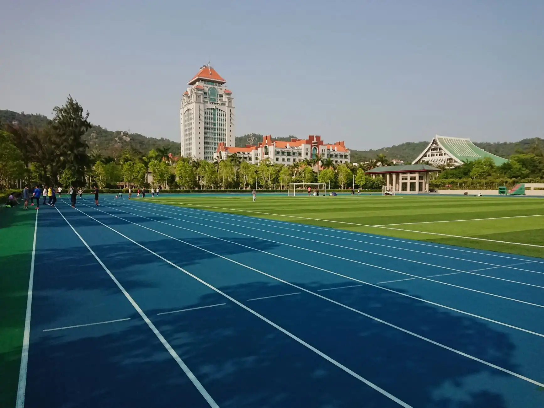 2024年智慧养老日间照料方案：居家照护与健康管理整合实践